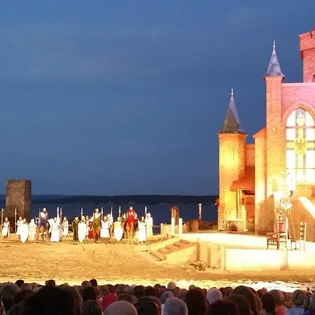 Maisionette Im Hafenmeisterhaus 아파트 라우터바흐