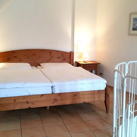 Maisionette Im Hafenmeisterhaus 라우터바흐